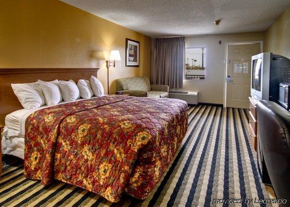 Rodeway Inn Alexandria Exterior foto