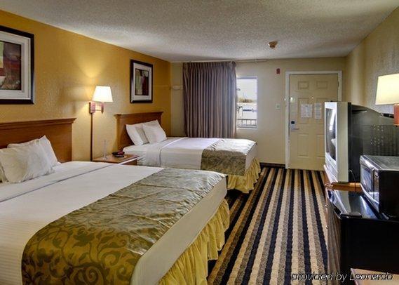Rodeway Inn Alexandria Exterior foto